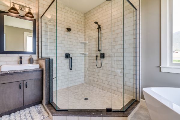 Shower Stall Replacement in Niceville